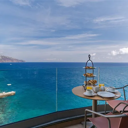 Pestana Lido Madeira Ocean Фуншал