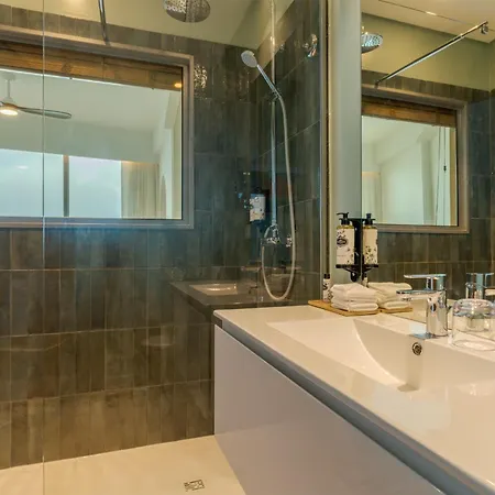 Pestana Lido Madeira Ocean 5* Фуншал