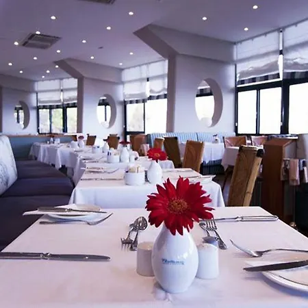 Pestana Lido Madeira Ocean Отель 5*